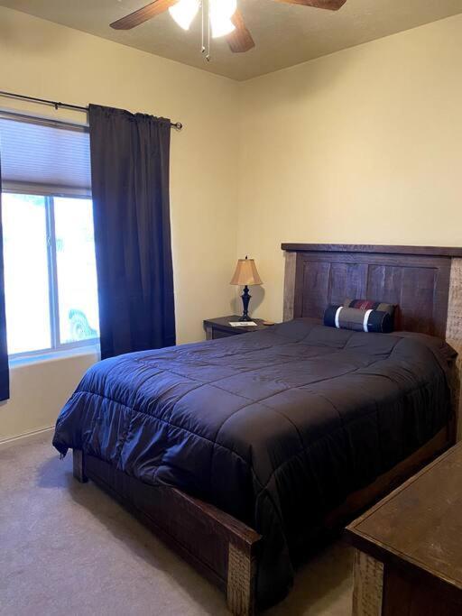 Spacious Home Page Exterior photo